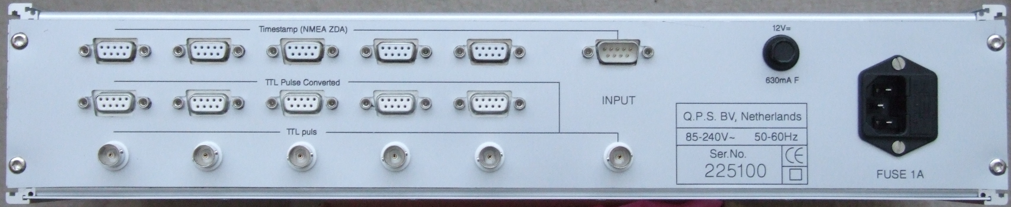 TTL_RS232Splitter19-2U-Back.JPG